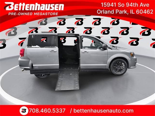 2019 Dodge Grand Caravan SE Plus FWD photo