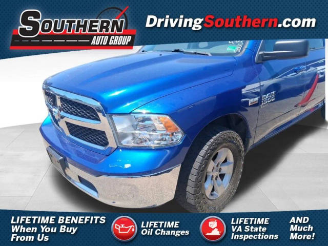 2019 Ram 1500 SLT 4WD photo