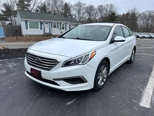 2017 Hyundai Sonata 2.4L FWD photo