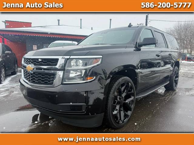 2019 Chevrolet Suburban LT 4WD photo