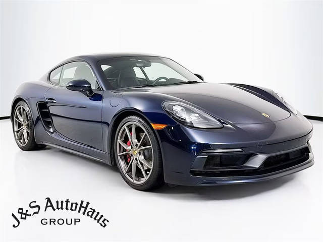 2019 Porsche Cayman GTS RWD photo