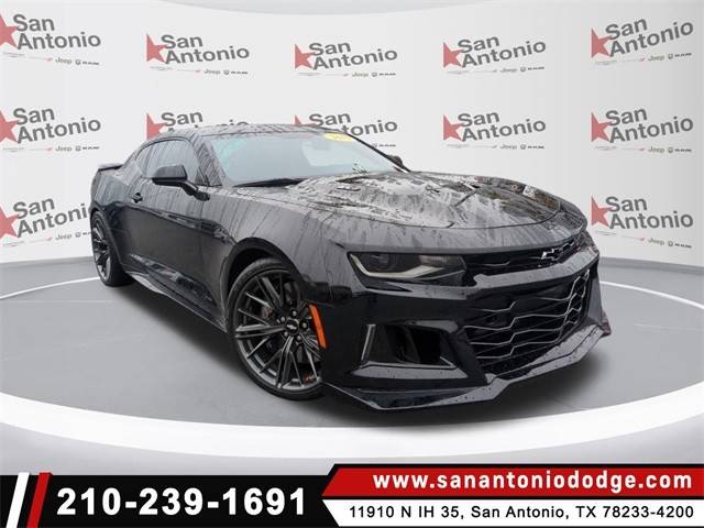 2019 Chevrolet Camaro ZL1 RWD photo