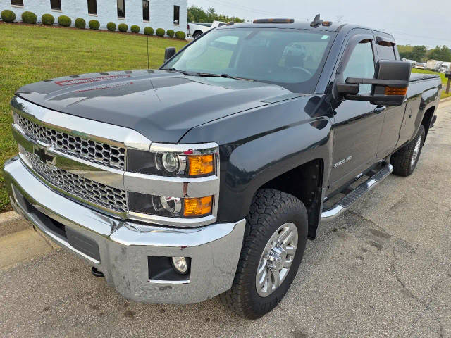 2019 Chevrolet Silverado 2500HD LT 4WD photo