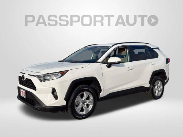 2019 Toyota RAV4 XLE AWD photo