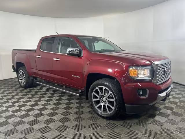 2019 GMC Canyon 4WD Denali 4WD photo