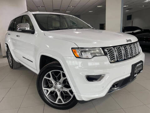 2019 Jeep Grand Cherokee Overland 4WD photo