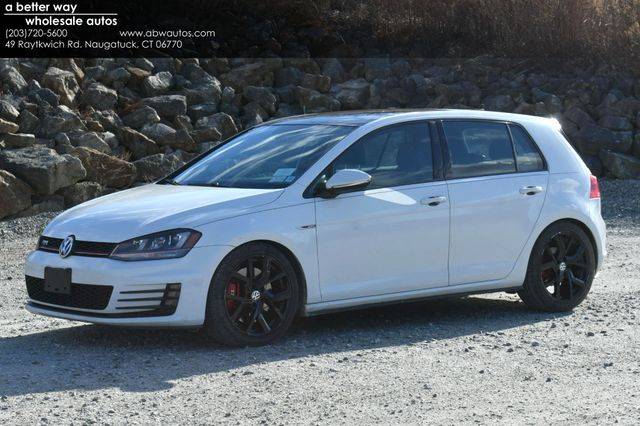 2015 Volkswagen Golf GTI SE FWD photo