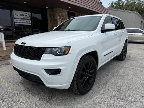 2019 Jeep Grand Cherokee Altitude RWD photo