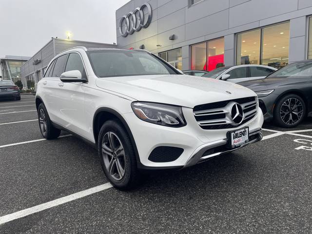 2019 Mercedes-Benz GLC-Class GLC 300 AWD photo