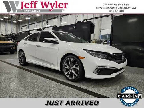 2019 Honda Civic Touring FWD photo