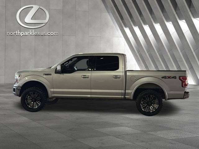 2019 Ford F-150 LARIAT 4WD photo