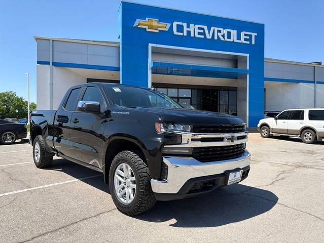 2019 Chevrolet Silverado 1500 LT 4WD photo