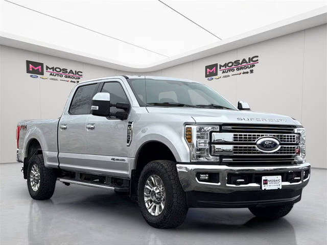 2019 Ford F-250 Super Duty XLT 4WD photo