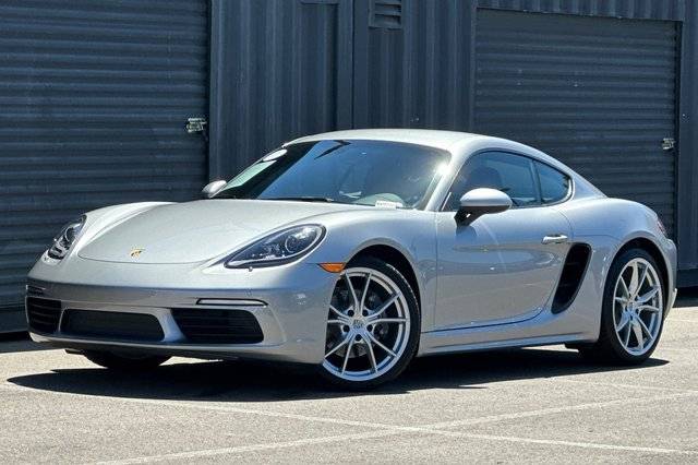 2019 Porsche Cayman RWD photo