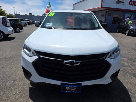 2019 Chevrolet Traverse LS FWD photo