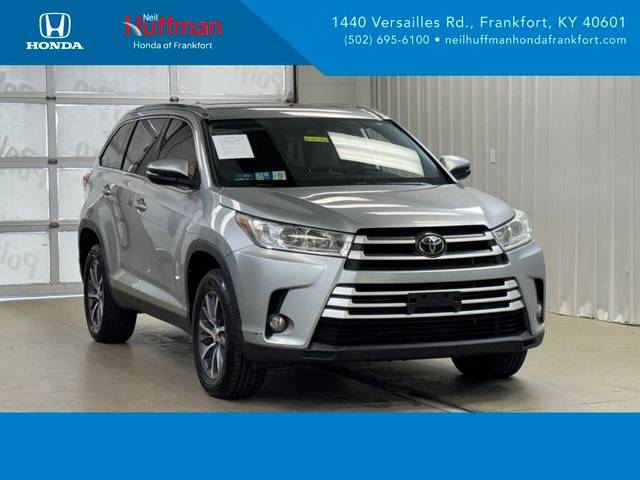 2019 Toyota Highlander XLE FWD photo
