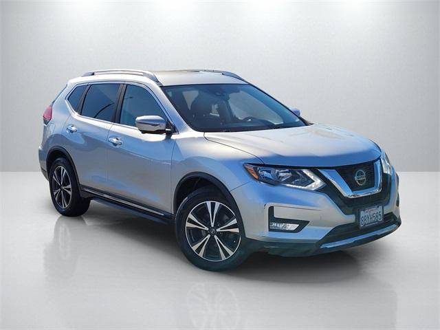 2018 Nissan Rogue SL FWD photo