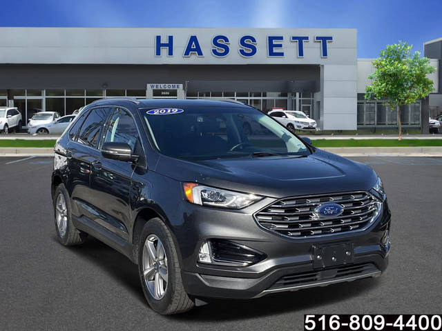 2019 Ford Edge SEL AWD photo