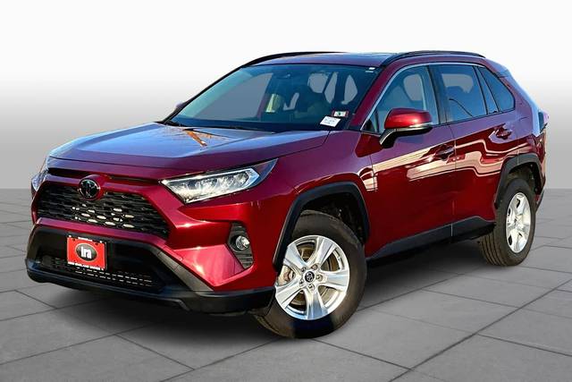 2019 Toyota RAV4 XLE AWD photo