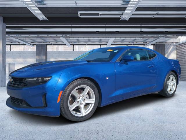 2019 Chevrolet Camaro 1LT RWD photo