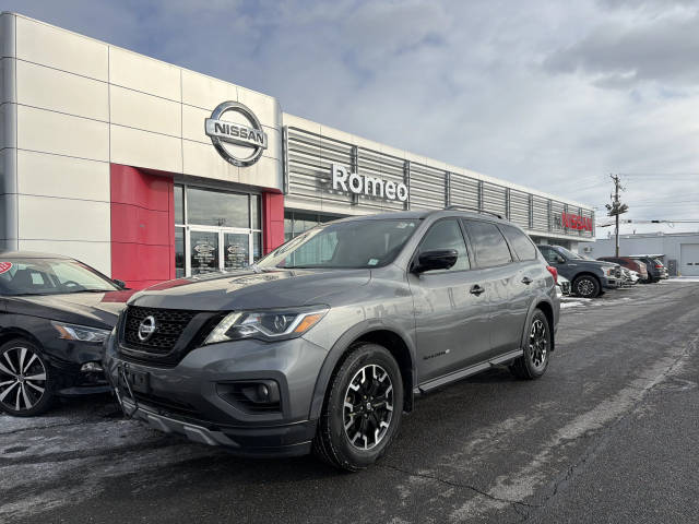 2019 Nissan Pathfinder SL 4WD photo