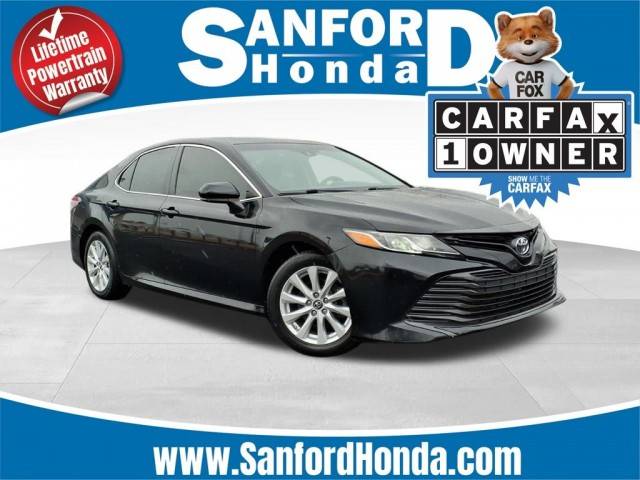 2019 Toyota Camry LE FWD photo