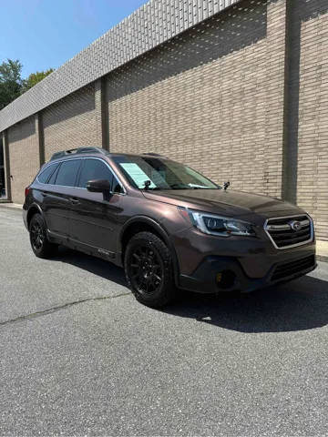 2019 Subaru Outback Premium AWD photo