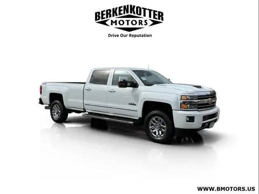 2019 Chevrolet Silverado 3500HD High Country 4WD photo