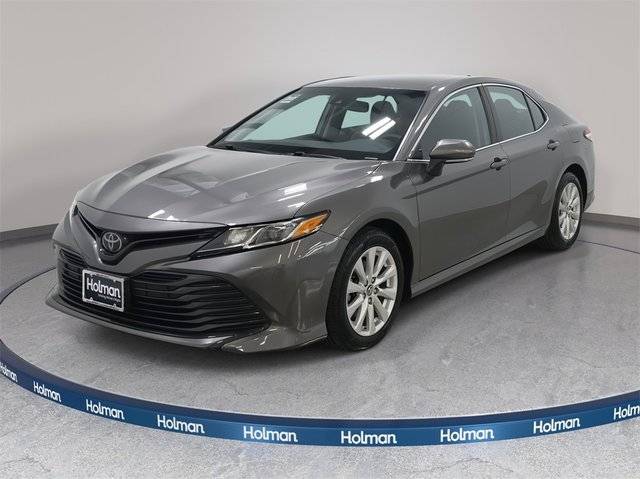 2019 Toyota Camry LE FWD photo