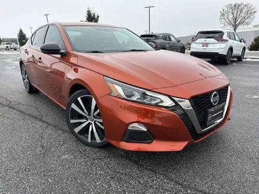 2019 Nissan Altima 2.0 SR FWD photo