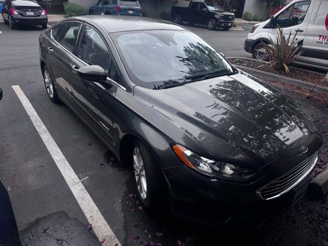 2019 Ford Fusion SE FWD photo