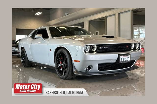 2019 Dodge Challenger R/T Scat Pack RWD photo