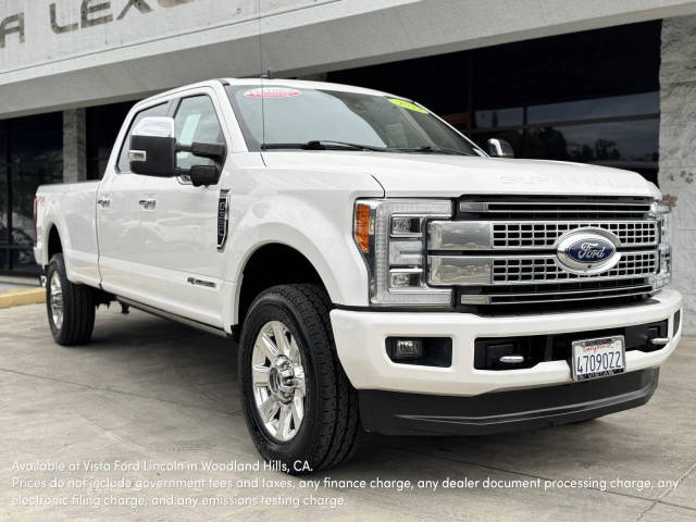 2019 Ford F-350 Super Duty Platinum 4WD photo