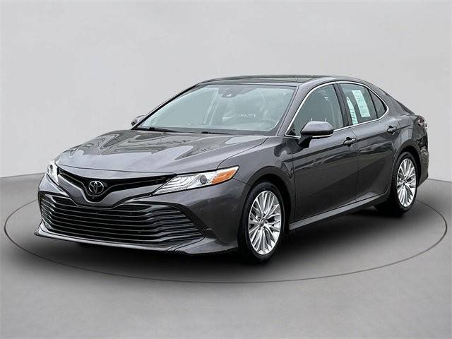 2019 Toyota Camry XLE FWD photo