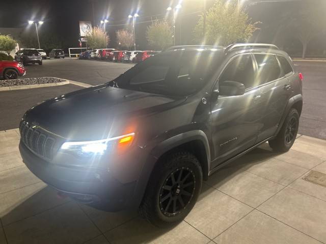 2019 Jeep Cherokee Trailhawk 4WD photo