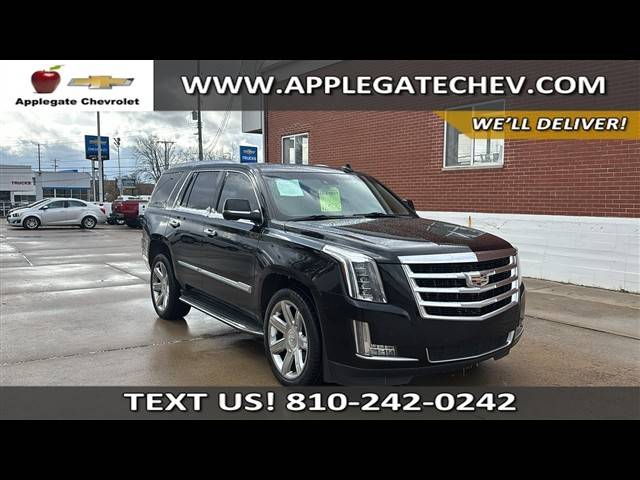 2015 Cadillac Escalade Luxury 4WD photo