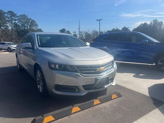 2018 Chevrolet Impala LT FWD photo