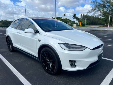 2017 Tesla Model X 75D AWD photo