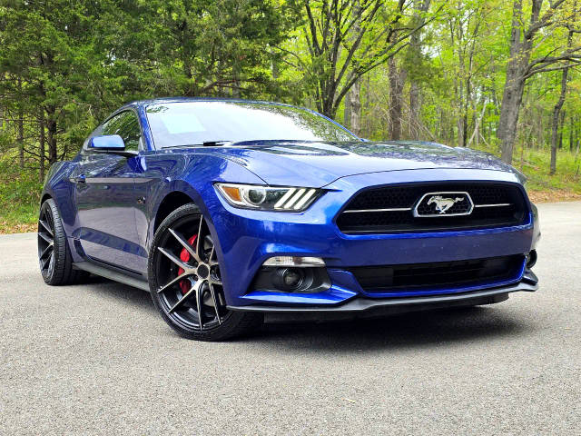 2015 Ford Mustang GT Premium RWD photo