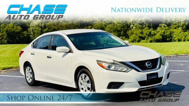 2017 Nissan Altima FWD photo