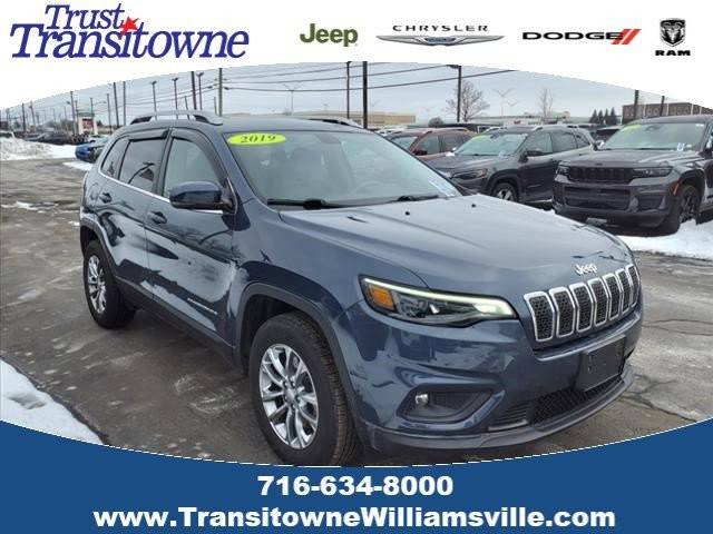 2019 Jeep Cherokee Latitude Plus 4WD photo