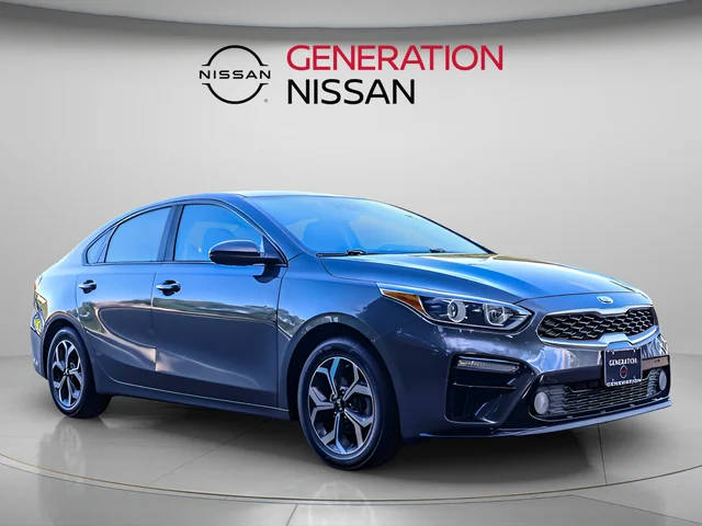 2019 Kia Forte LXS FWD photo
