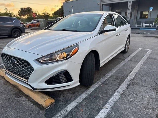 2019 Hyundai Sonata SEL FWD photo