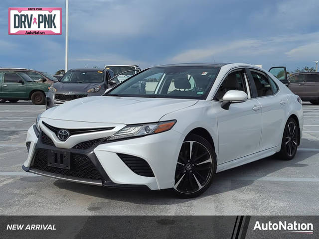 2019 Toyota Camry XSE FWD photo