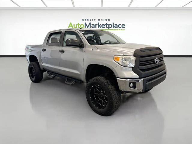 2016 Toyota Tundra SR5 4WD photo