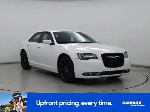 2019 Chrysler 300 300S RWD photo