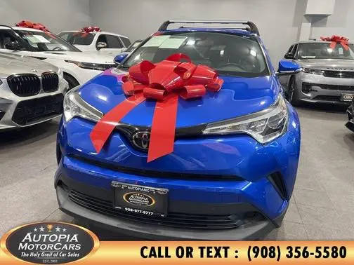 2019 Toyota C-HR XLE FWD photo