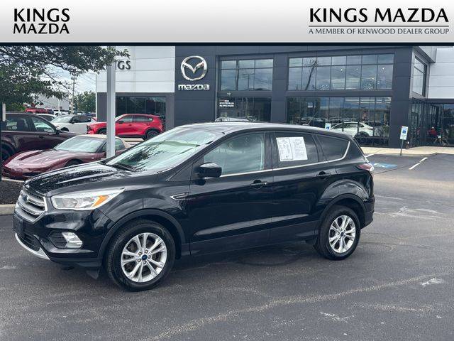 2017 Ford Escape SE FWD photo