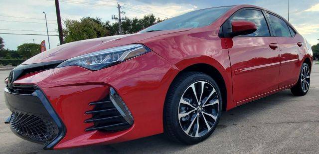 2016 Toyota Corolla LE FWD photo