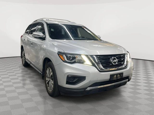 2019 Nissan Pathfinder S 4WD photo